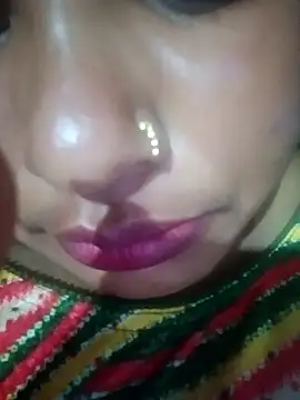 Snapshot of Aruhi_hot chatting on 10-22-25, 11:26 Aruhi hot online show from 10-22-25, 11:26