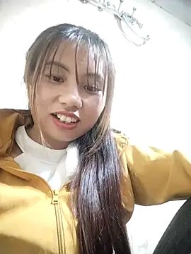 Dung-Thao19 online show from 10-25-25, 02:35