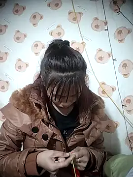 Dung-Thao19 online show from 12-17-25, 01:55