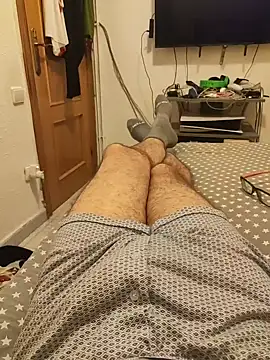 gigolobcn online show from 10-17-25, 03:10