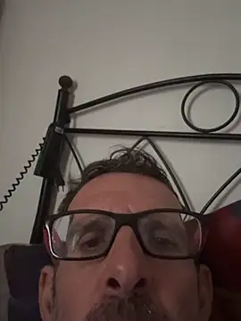 gigolobcn online show from 12-14-25, 11:26