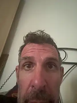 gigolobcn online show from 12-15-25, 10:52