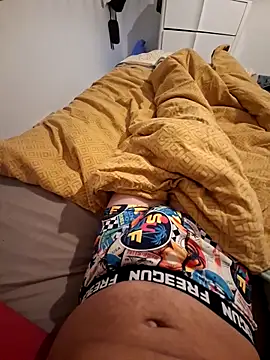 Yoaannn online show from 10-12-25, 08:46