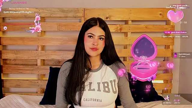 Emma  clark  online show from 09-19-25, 12:28