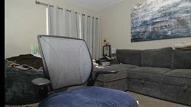 Snapshot of LeeCox chatting on 01-25-25, 08:42 LeeCox online show from 01-25-25, 08:42