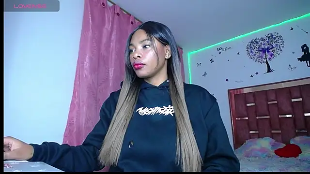 xayurin online show from 10-21-25, 04:57