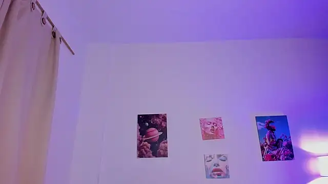 mia purplee online show from 09-25-25, 03:21