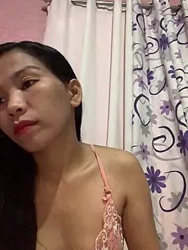 Snapshot of Cleo17 chatting on 12-20-25, 01:07 Cleo17 online show from 12-20-25, 01:07