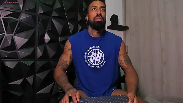 OstinDaniels online show from 10-31-25, 10:11