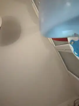 Snapshot of zeousseelphie chatting on 09-19-25, 05:57 zeousseelphie online show from 09-19-25, 05:57