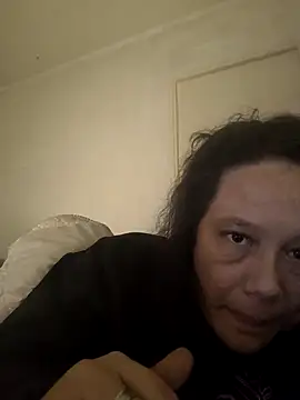 Snapshot of zeousseelphie chatting on 09-25-25, 05:27 zeousseelphie online show from 09-25-25, 05:27