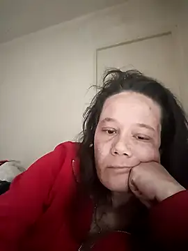 Snapshot of zeousseelphie chatting on 10-12-25, 12:37 zeousseelphie online show from 10-12-25, 12:37