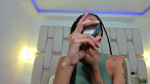 sarah ashbourne online show from 10-24-25, 12:41