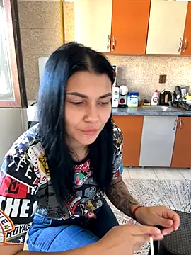 Snapshot of MiaKiittyy chatting on 09-24-25, 01:47 MiaKiittyy online show from 09-24-25, 01:47