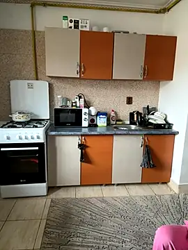 Snapshot of MiaKiittyy chatting on 09-29-25, 01:27 MiaKiittyy online show from 09-29-25, 01:27