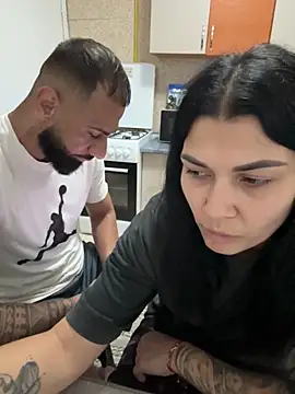 Snapshot of MiaKiittyy chatting on 10-07-25, 06:27 MiaKiittyy online show from 10-07-25, 06:27