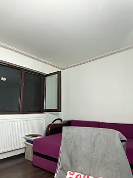 Snapshot of MiaKiittyy chatting on 12-16-25, 01:10 MiaKiittyy online show from 12-16-25, 01:10