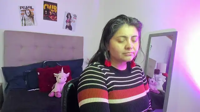 TifanyAmazinng online show from 02-05-26, 12:21