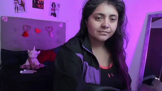 TifanyAmazinng online show from 02-14-26, 01:41