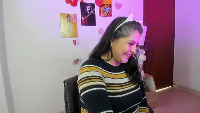 TifanyAmazinng online show from 03-19-26, 01:59