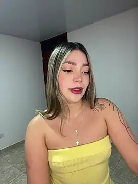 Chantel sam online show from 12-14-25, 03:23