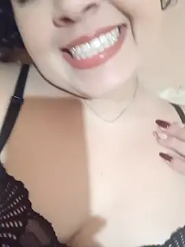 Snapshot of Silkenfeet21 chatting on 11-15-25, 08:22 Silkenfeet21 online show from 11-15-25, 08:22