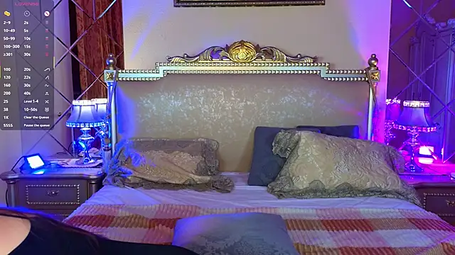 Kelly Cartier online show from 11-15-25, 12:45