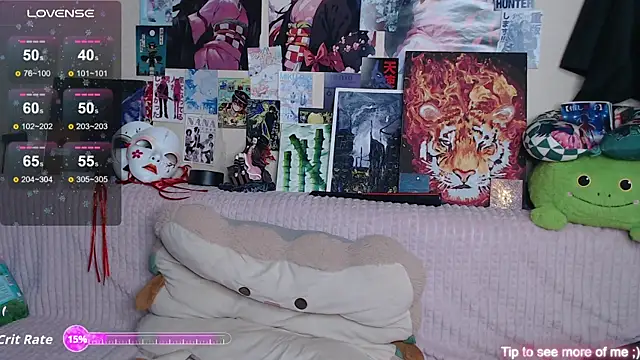 AliceChio online show from 09-19-25, 03:19