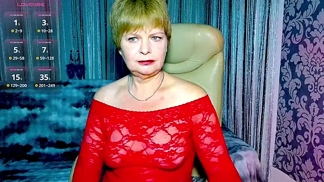 Snapshot of Tess_Terners chatting on 09-30-25, 07:57 Tess Terners online show from 09-30-25, 07:57