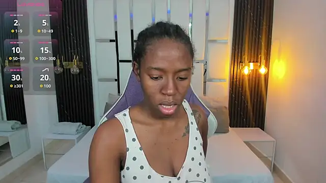  emma willliams  online show from 11-28-25, 01:58