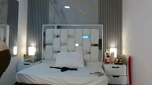 VanessaHard as online show from 09-23-25, 07:28