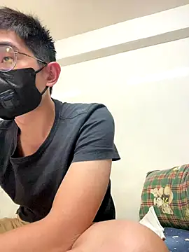 Snapshot of Jayshownight chatting on 10-18-25, 07:20 Jayshownight online show from 10-18-25, 07:20