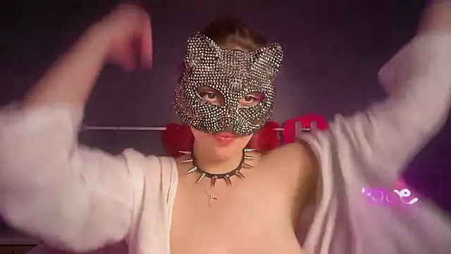 Lunahadidd online show from 02-28-26, 07:15