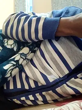 INTERNATIONAL0001 online show from 11-14-25, 01:15