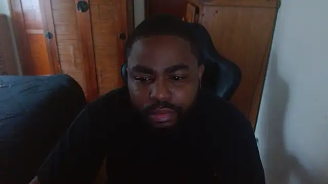 Snapshot of Breadwinnah chatting on 09-26-25, 03:05 Breadwinnah online show from 09-26-25, 03:05