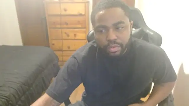 Snapshot of Breadwinnah chatting on 10-16-25, 07:09 Breadwinnah online show from 10-16-25, 07:09