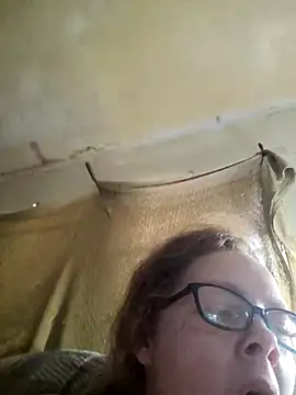 countrymomma online show from 09-10-25, 01:55