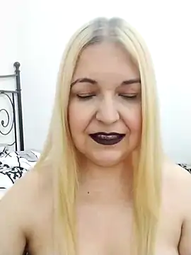 MarielaFerrer online show from 12-17-25, 04:46