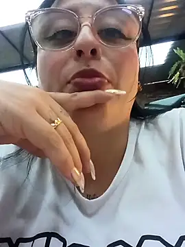 megan fox5 online show from 12-17-25, 10:27