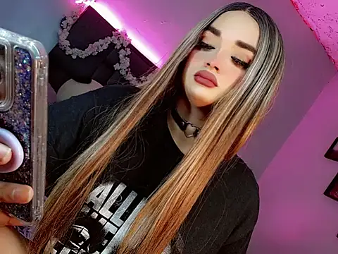 Snapshot of kattie_Sweet_ chatting on 10-27-25, 07:29 kattie Sweet  online show from 10-27-25, 07:29