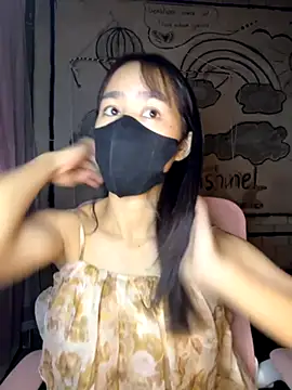 Snapshot of TiNa_04 chatting on 11-05-25, 08:36 TiNa 04 online show from 11-05-25, 08:36