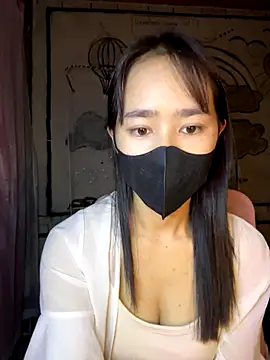 Snapshot of TiNa_04 chatting on 11-05-25, 11:49 TiNa 04 online show from 11-05-25, 11:49