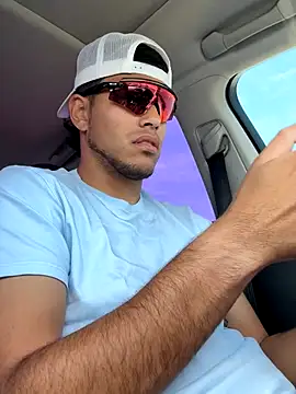 Snapshot of StrokingDaddy4 chatting on 09-16-25, 04:30 StrokingDaddy4 online show from 09-16-25, 04:30