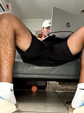 Snapshot of StrokingDaddy4 chatting on 09-28-25, 04:23 StrokingDaddy4 online show from 09-28-25, 04:23