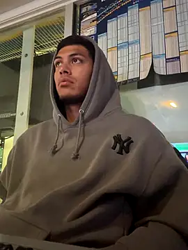 Snapshot of StrokingDaddy4 chatting on 10-02-25, 10:11 StrokingDaddy4 online show from 10-02-25, 10:11