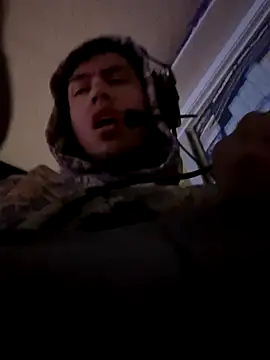 Snapshot of StrokingDaddy4 chatting on 10-07-25, 10:12 StrokingDaddy4 online show from 10-07-25, 10:12