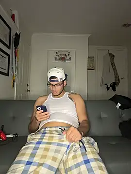 Snapshot of StrokingDaddy4 chatting on 12-14-25, 02:00 StrokingDaddy4 online show from 12-14-25, 02:00