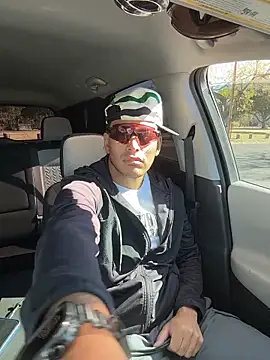 Snapshot of StrokingDaddy4 chatting on 12-20-25, 06:04 StrokingDaddy4 online show from 12-20-25, 06:04