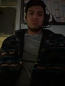 Snapshot of StrokingDaddy4 chatting on 01-06-26, 11:14 StrokingDaddy4 online show from 01-06-26, 11:14