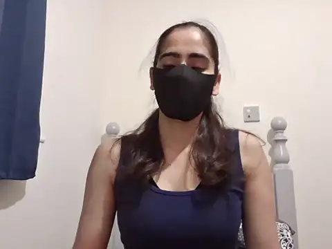 Snapshot of BobtailFormal chatting on 12-13-25, 08:36 BobtailFormal online show from 12-13-25, 08:36